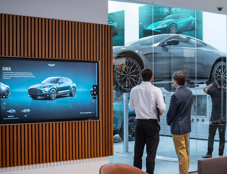 Dlaczego warto kupować auta premium u autoryzowanego dealera?