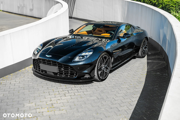 Aston Martin Vanquish
